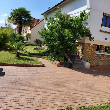 Residom Apartment *